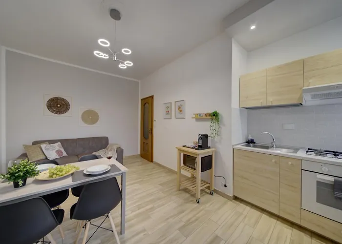 North Escape Турин