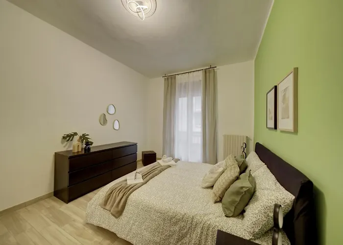 North Escape * Турин